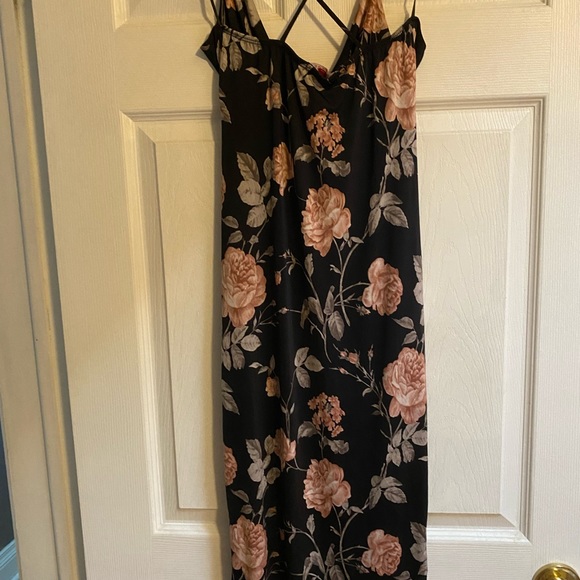 Lined Guess Floral Dress - Picture 3 of 3